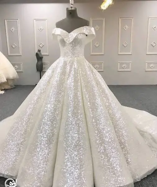 عکس لباس عروس به رنگ نباتی