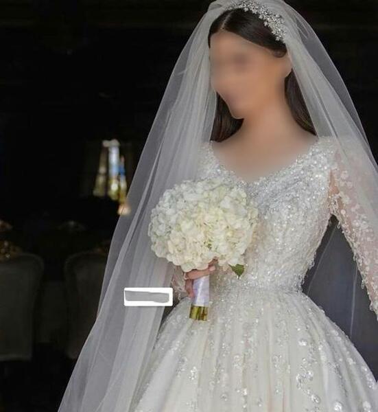 عکس لباس عروس با تور بلند