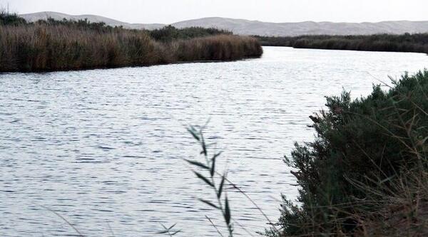 عکس دریاچه گاوخونی