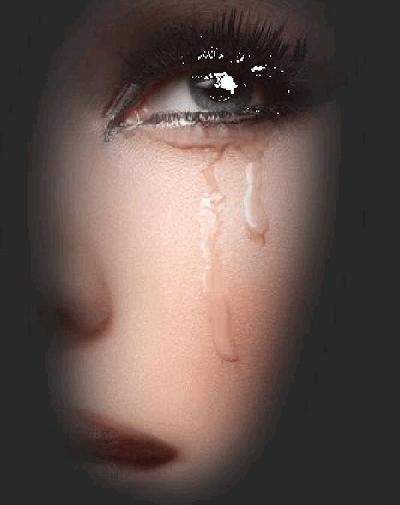 عکس چشم دختر که گریه میکنه