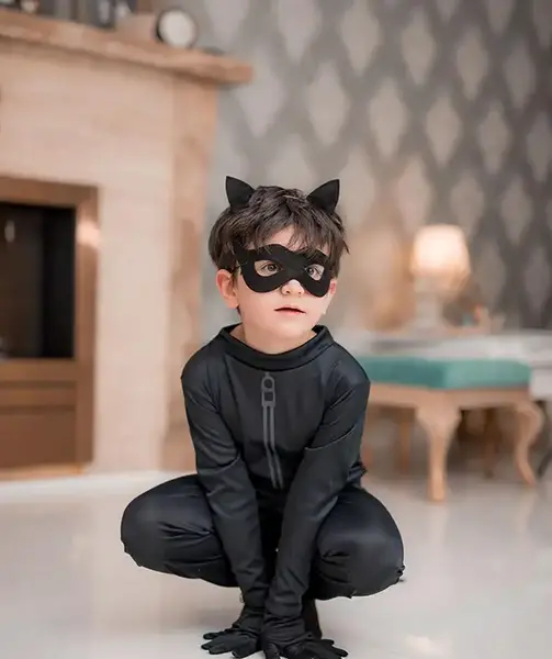 عکس ابرقهرمان گربه سیاه