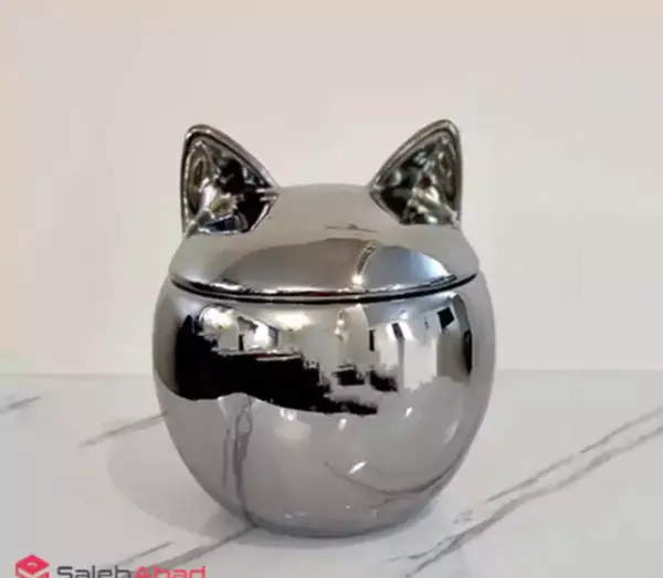 عکس گربه آبنبات خور