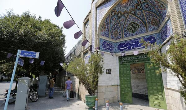 عکس مهد علیا مادر ناصرالدین شاه