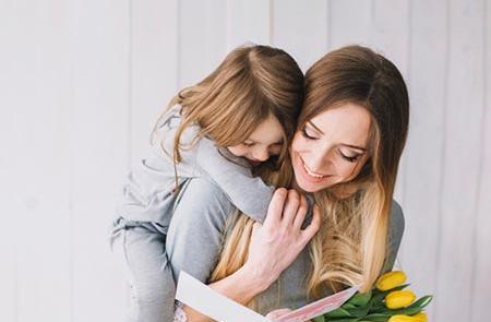 دوتا دخترام عکس نوشته مادر و دو دختر برای پروفایل