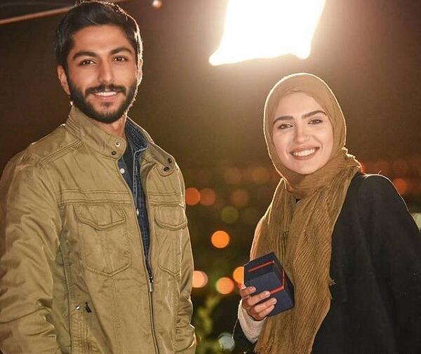 عکس مادر و پدر کیسان دیباج