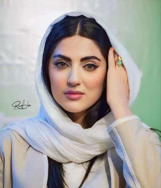 عکس مادر هلیا امامی