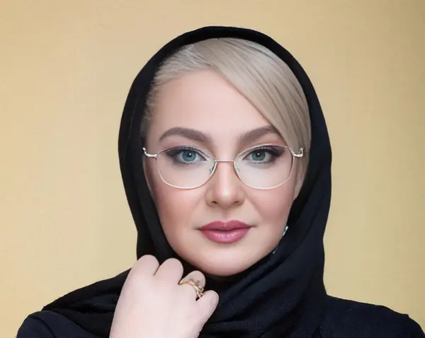 عکس مادر هلیا کوچولو