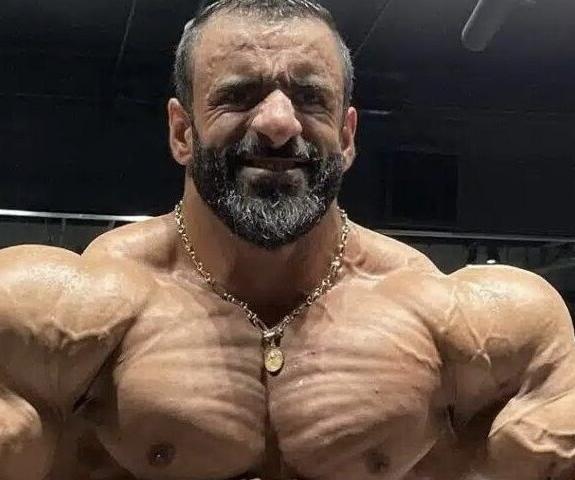 عکس مادر هادی چوپان