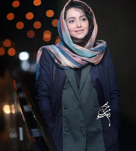 عکس پدر و مادر نازنین بیاتی
