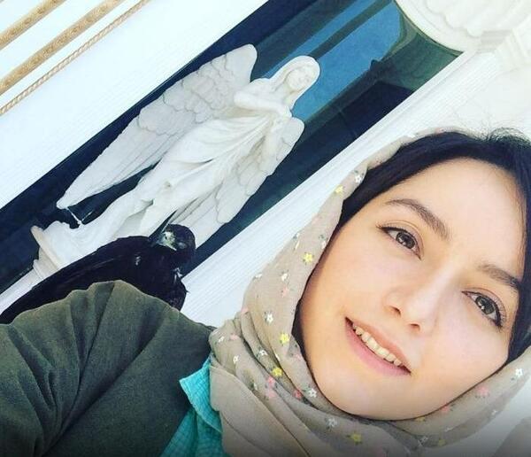 عکس پدر و مادر نازنین بیاتی
