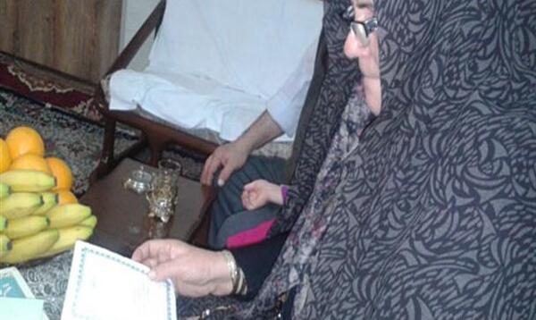 عکس مادر بزرگ مهربان