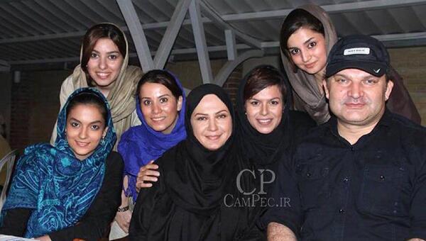 عکس مادر واقعی لعیا زنگنه