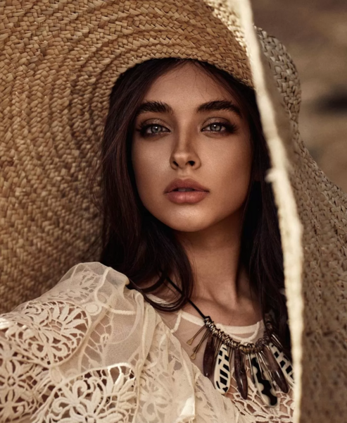 عکس مادر کیمیا حسینی