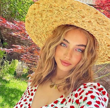 عکس مادر کیمیا حسینی