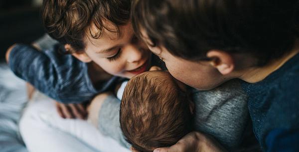 ژست عکس مادر و کودک