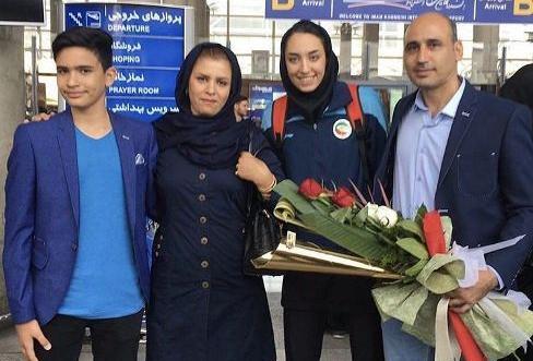 عکس مادر کیمیا علیزاده