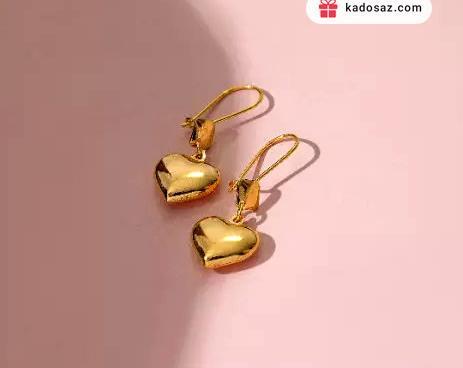 عکس مادر گوشواره قلبی