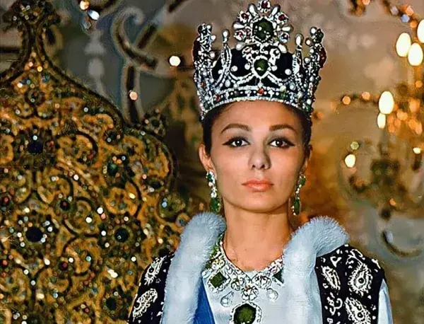 عکس پدر و مادر فرح پهلوی