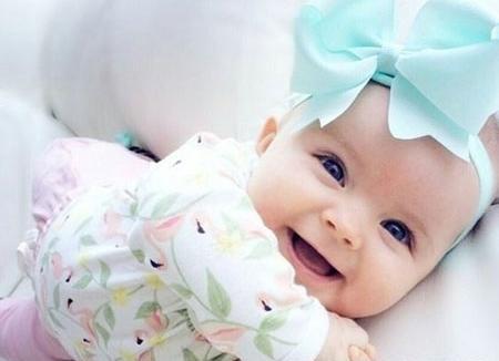 عکس مادر بزرگ شدنم مبارک