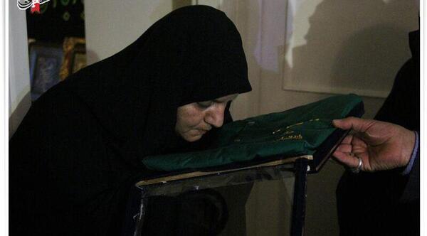 عکس مادر شهید حججی