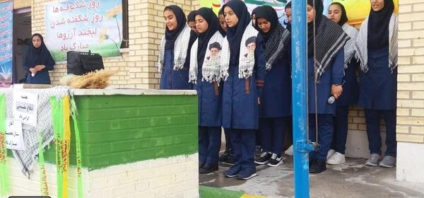 عکس مادر شهید بهنام محمدی