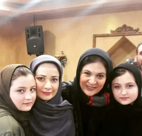 عکس مادر سارا نیکا واقعی
