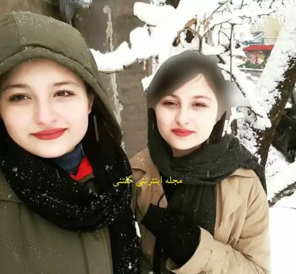 عکس واقعی پدر و مادر سارا نیکا