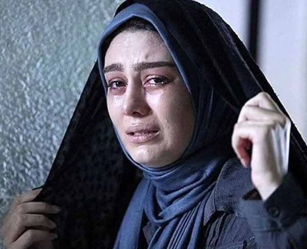 عکس پدر و مادر واقعی سحر قریشی