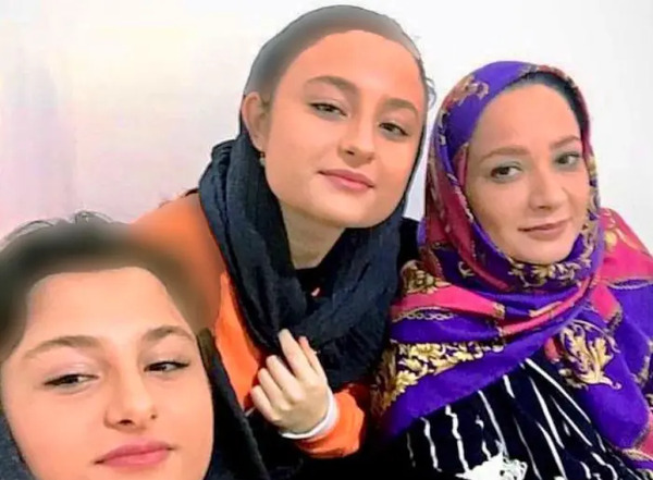عکس مادر سارا نیکا فرقانی اصل