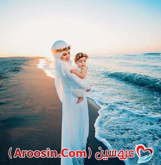 ژست عکس مادر دختر