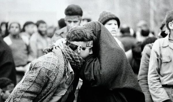 عکس خداحافظی مادر