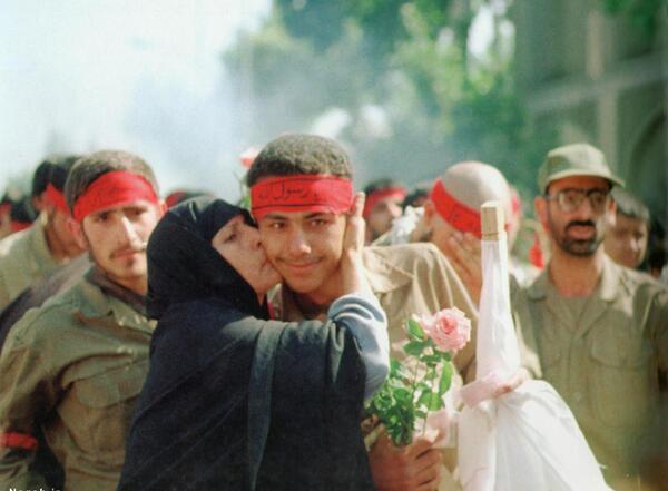 عکس خداحافظی مادر