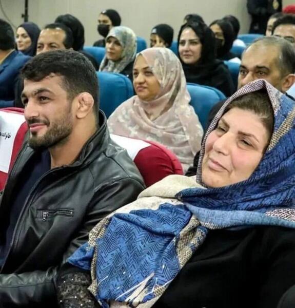 عکس پدر مادر حسن یزدانی