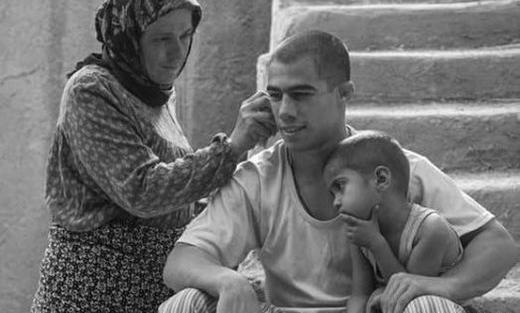 عکس پدر مادر حسن یزدانی