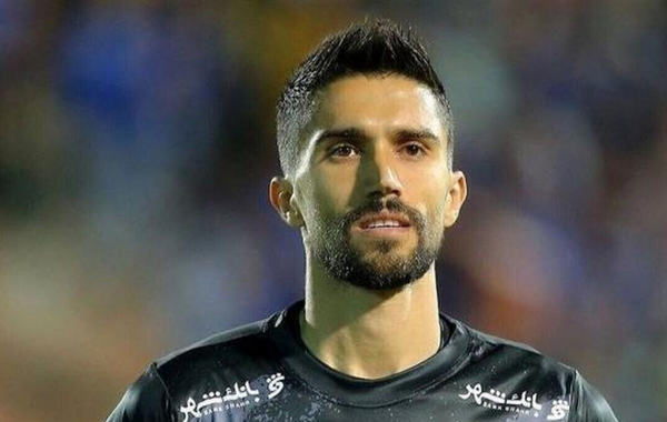 عکس احمدی نژاد با مادر هوگو چاوز