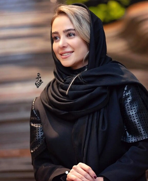 عکس پدر و مادر الناز حبیبی