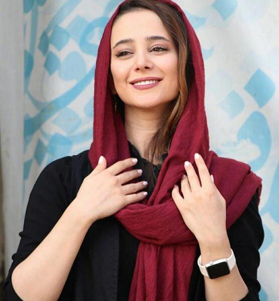 عکس پدر و مادر الناز حبیبی