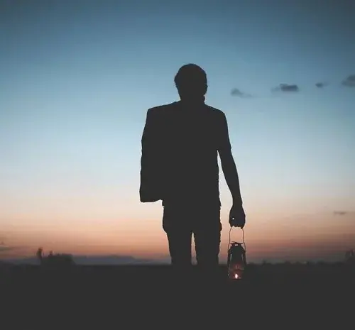 عکس مرد تنها ی عاشق
