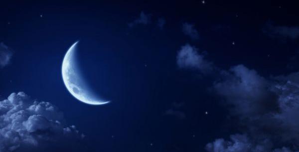 عکس فیک ماه در شب
