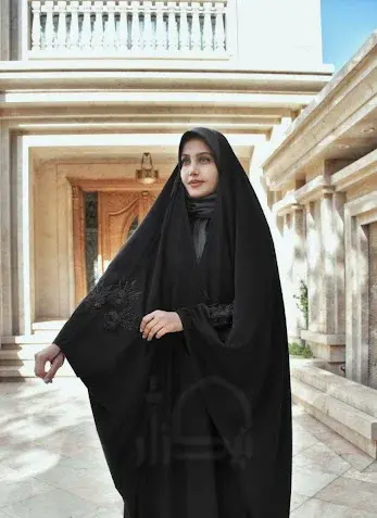 عکس خانم با چادر مشکی