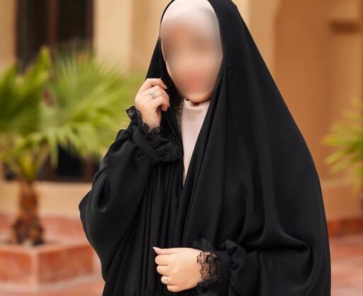 عکس خانم با چادر مشکی