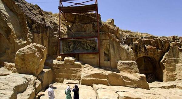 عکس غار مردان نمکی