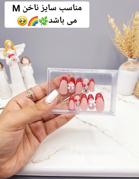عکس ناخن گلدونی قرمز
