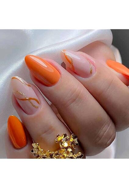 عکس ناخن رنگ گلبهی