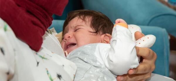 عکس شیر دادن مادر به فرزندش