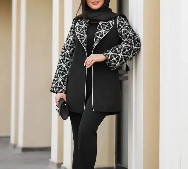 عکس مانتو مشکی محرمی