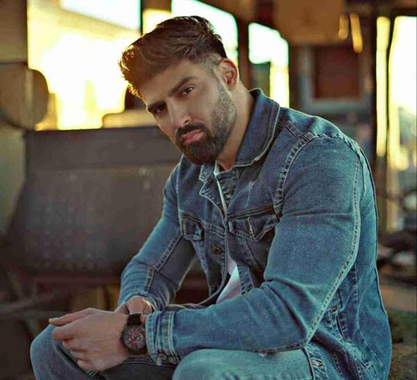 دانلود عکس محمد محرمی