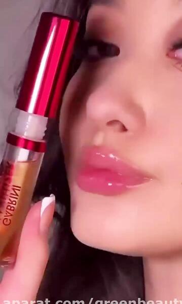 عکس حجم دهنده لب گابرینی