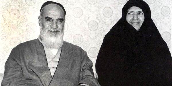 عکس امام لب حوض