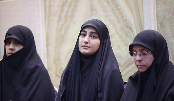 عکس بی حجاب زینب سلیمانی